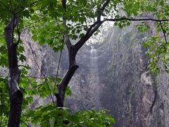 -雁荡山三折瀑景区