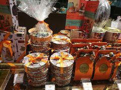 -VENCHI 闻绮(北京国贸商城店)