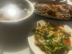 -微山湖湖畔好客居鱼馆渔家菜(微山湖风景区店)