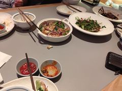 -桂满陇·手作小笼包&江南叫花鸡(中山公园店)