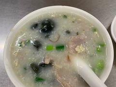 皮蛋瘦肉粥-源记肠粉(华贵路店)
