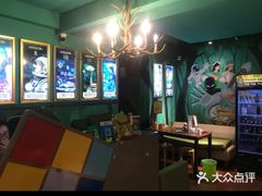 -魔方剧情密室(徐汇店)