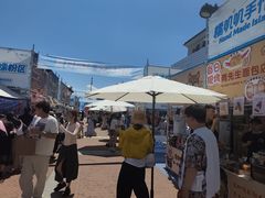 -枫叶小镇奥特莱斯