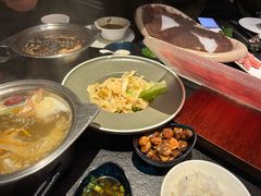 -海上明月海鲜火锅 鲜切牛肉