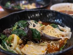 -万记麻辣烫国展总店