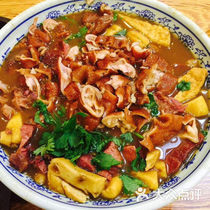 门框胡同百年卤煮老北京卤煮火烧图片-北京老北京小吃-大众点评网