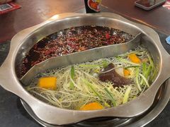 -储奇门鳝鱼火锅(总店)