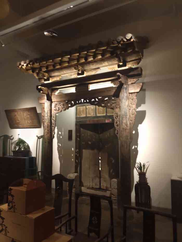 城墙根茶馆(金水路店)-"菜式样品都还不错 环境对得起味道,第二道.