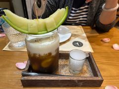-Mark&Mars Restaurant