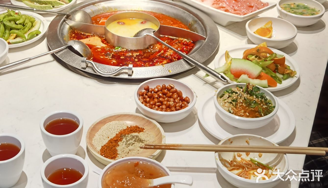磁器口周师兄重庆火锅店
