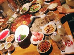 -舒家大院重庆老火锅(纪念塔店)