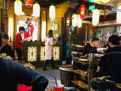 大堂-小龙坎老火锅(北京三里屯店)