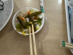 -闫家驴肉老店(华电一校店)