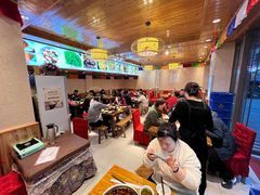 -乡土特色.冷锅鱼.牦牛肉汤锅