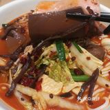 吃米线还得是蒙自源  