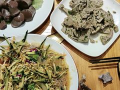 -一群羊手扒肉·火锅·早茶(远东公寓店)