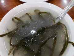 带丝汤-胡成记口蘑龙眼包子(盐道街店)