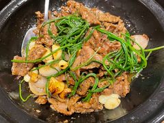 -辛香味烧鱼馆·非遗技艺·排骨红烧肉(光谷医药园店)