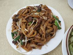 干炒牛河-云腾砂锅粥(龙津东路店)