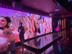 -UK派对KTV(日月广场店)