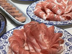 -一只羊·铜锅涮羊肉烧烤