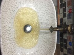 自来水，浑浊不堪。-御林汤泉
