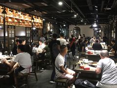 大堂-红九格老火锅(三峡广场店)