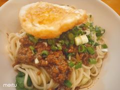 杂酱面-呼啦面馆·头牌豌杂面(爱琴海店)