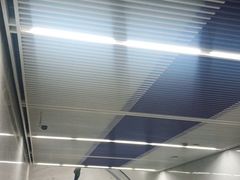 -红土地(地铁站)