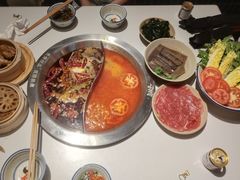 -卤校长重庆火锅(国兴店)