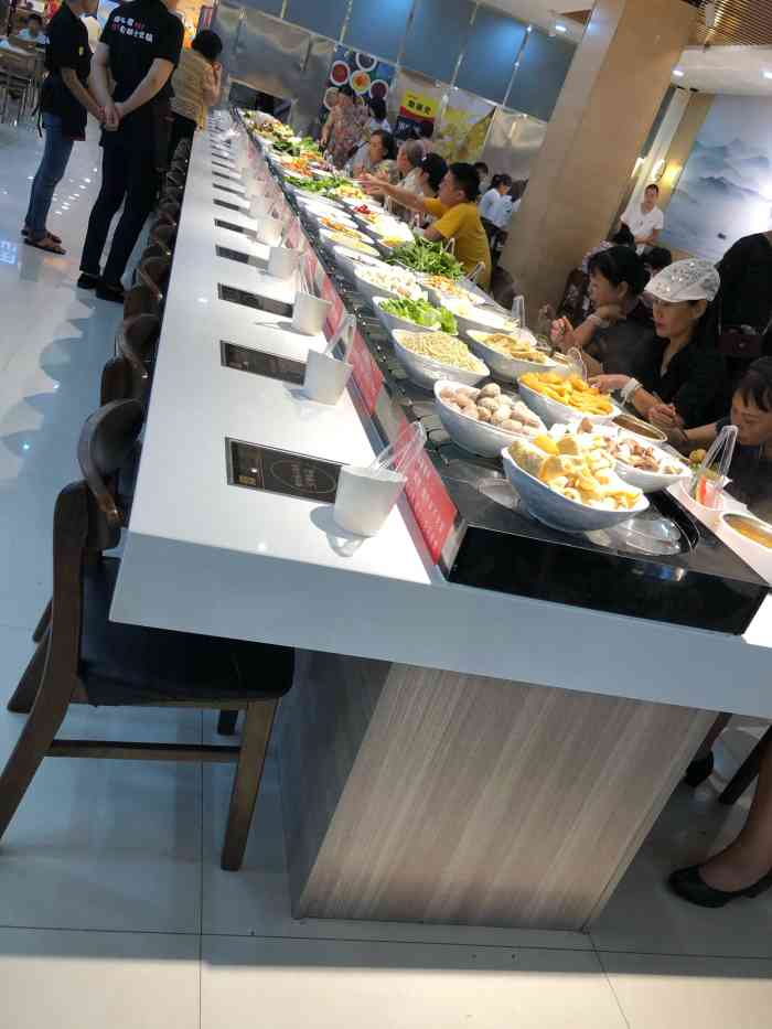 辣么爽自助小火锅(帝湖店)-"一人一个的自助小火锅,20多块钱的价格真.