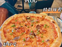 -WOLFGANG PUCK KITCHEN & BAR(迪士尼小镇店)