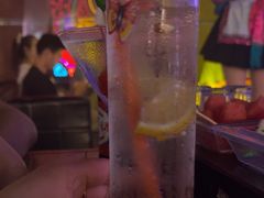 -喜鹊音乐酒馆(西街店)