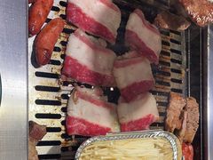 -臻牛烤肉