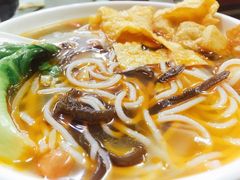 -笋果坊螺蛳粉(竹园小区店)