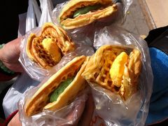 班戟薄饼夹雪糕-成裕雪糕店(士多店)