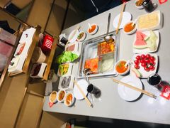 -海底捞火锅(宝龙广场夜宵主题店)