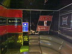 -歌莱美KTV x 星唱纯K·联名店(长虹路店)