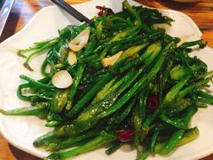 -小锅巴纳西餐厅