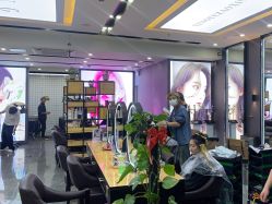 -藤野造型烫染·漂发