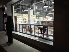 -雨丝书店(综合商业楼店)