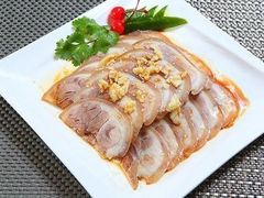 -老乡村美食农庄