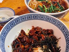 -沪西老弄堂面馆(定西路店)