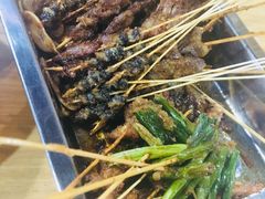 -阿姨小肉摊(同济西苑店)