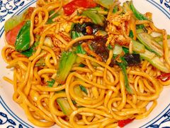 -东大桥小国抻面烧烤(长通路店)