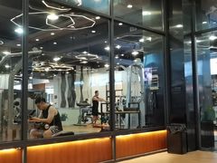 -豪逸健体(中骏广场店)