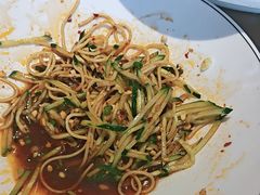 -严记小天府酸菜鱼(西四路店)