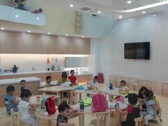-美国谷斯妈妈早教中心 (陆家嘴店)