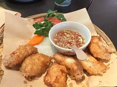 -大头虾越式风味餐厅(光明广场店)