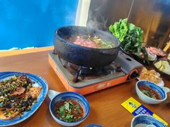 -包整·丝娃娃(一览甲秀楼风景店)